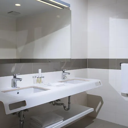 Maistra Select Srebreno Apartamento *