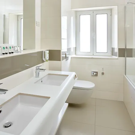 Maistra Select Srebreno Apartamento *