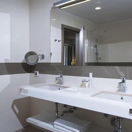 Maistra Select Srebreno Apartamento *