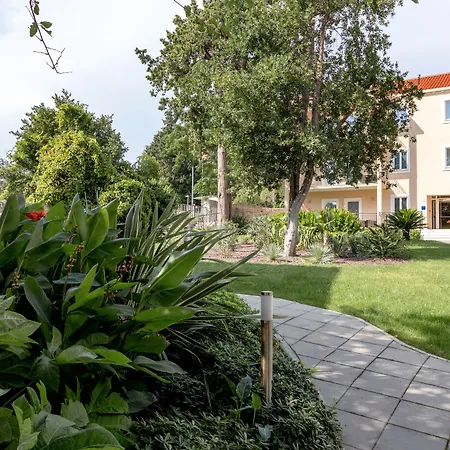 Apartamento Maistra Select Srebreno Mlini