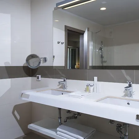 Maistra Select Srebreno Appartement *