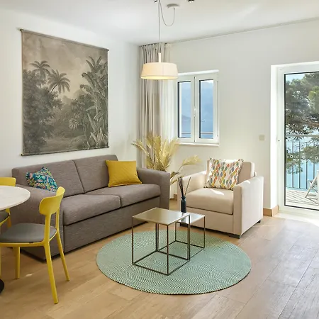 Maistra Select Srebreno شقة *