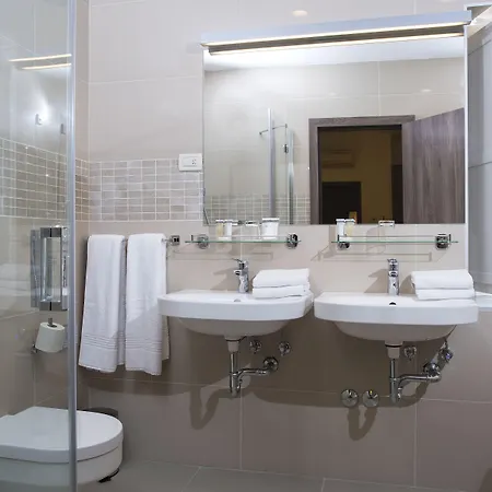 Maistra Select Srebreno مْليني