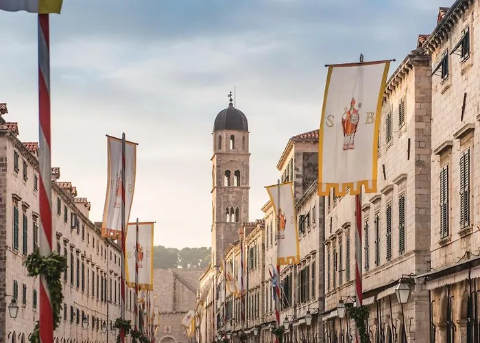 Maistra Select Srebreno * Mlini