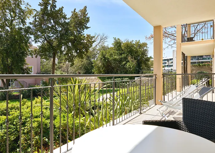 Daire Maistra Select Srebreno *