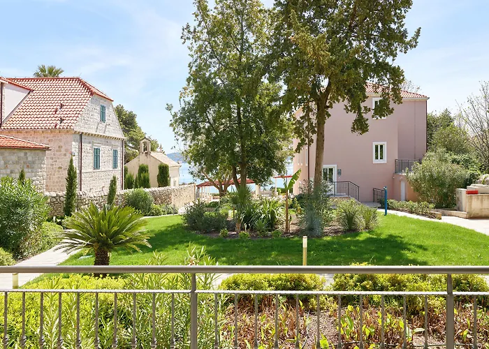 Maistra Select Srebreno * Mlini