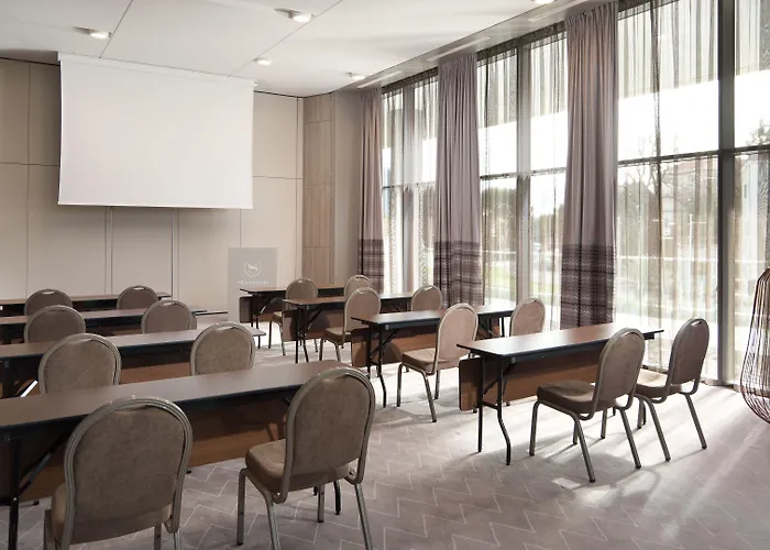 Daire Maistra Select Srebreno *