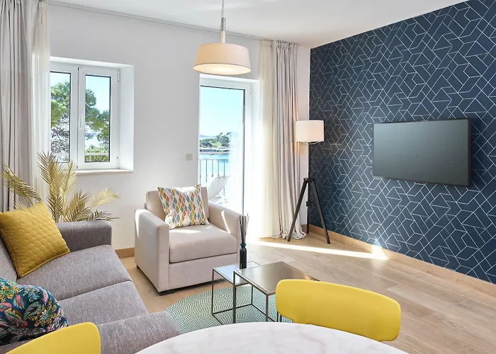 Maistra Select Srebreno * Mlini