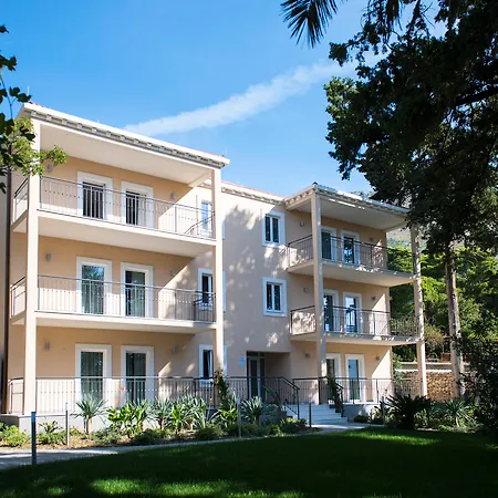 Maistra Select Srebreno Apartament